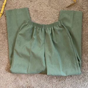 Alfred Dunner Women’s Green Pants